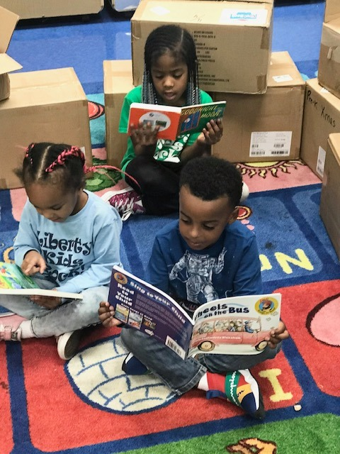 LibertyJudyCtr's tweet photo. Look at all of these amazing books we got from @FirstBook!  We are able to provide books to our babies, toddlers, pre-k and k students. We would like to give a big thanks to Dd's discounts and all of the generous people that donated to First Book this Summer. https://t.co/ow0iJbqGVy