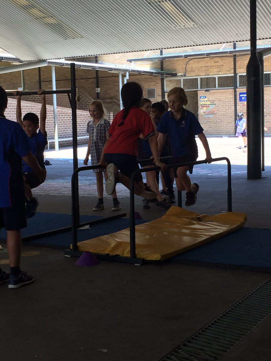 AshfieldKH's tweet photo. Gymnastics is such a good way to stay active and have fun. https://t.co/hOQK200pcD