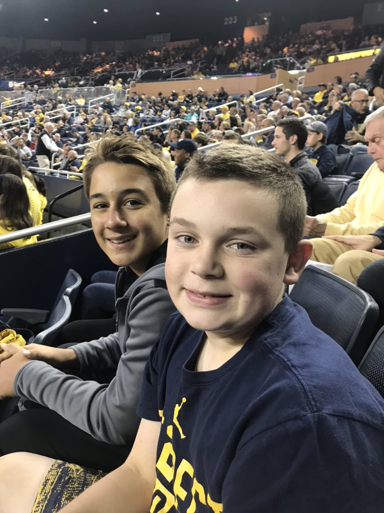 plumdoodles's tweet photo. #GoBlue #CrislerLive https://t.co/e3Nbnfj3KR