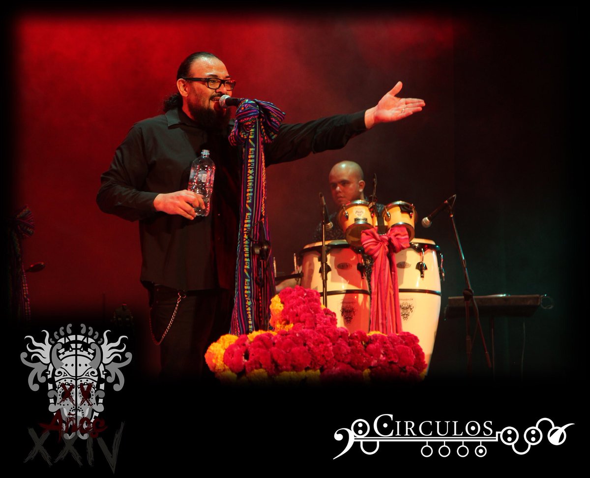 Mañana 2 de Noviembre estaremos festejando nuestro 20 aniversario en La Casa del Ogro
en lo que llega la fecha, les iremos regalando parte de nuestra historia en algunas imagenes.

Un abrazo Diableros!