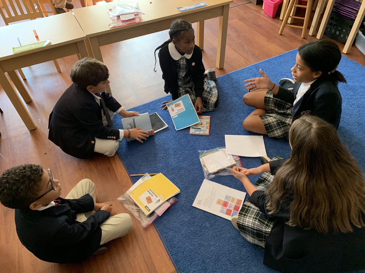 MHall_Edu's tweet photo. A terrific community event this afternoon @BuckleyCDS to celebrate reading! Lower and Upper School buddies shared mysteries, explored nonfiction, and learned exciting new vocabulary words. #engchat https://t.co/Wjc9GyuBIt