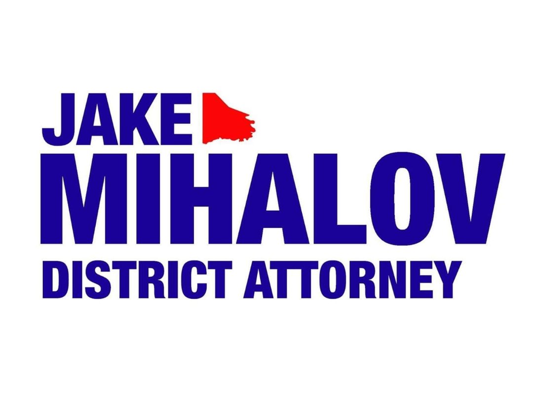 HMeemaw's tweet image. We need a new District Attorney in WashCounty PA and Jake Mihalov is ready to lead!

@JakeForDA wants to:

🔹End unnecessary cash bail
🔹Provide equal treatment under the law
🔹Eliminate wasteful spending of tax dollars

WashCntyPA needs JakeForDA!

#PAVotes 
#VoteLocal