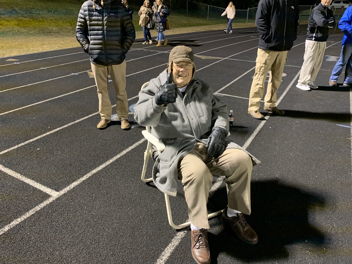 AWJones81's tweet photo. James C Parker himself!  436 consecutive games and still charging!  Go Brentwood Bruins! https://t.co/V1akTAdWxV
