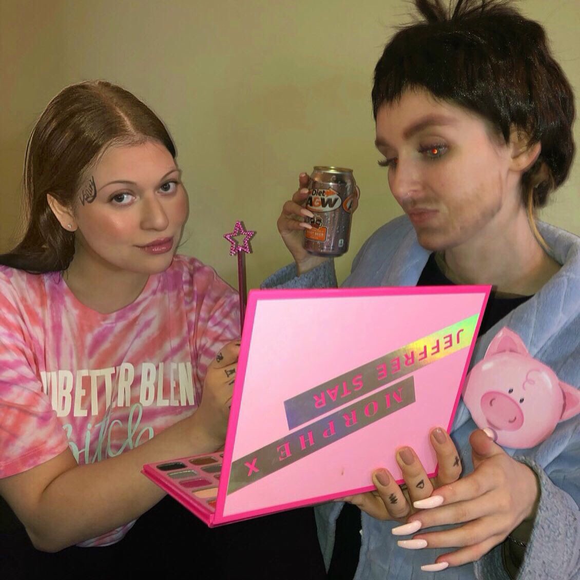 ericakrems's tweet photo. in honour of the @JeffreeStar and @shanedawson collab🖤💫🌟💗 https://t.co/GDN35NEfd0