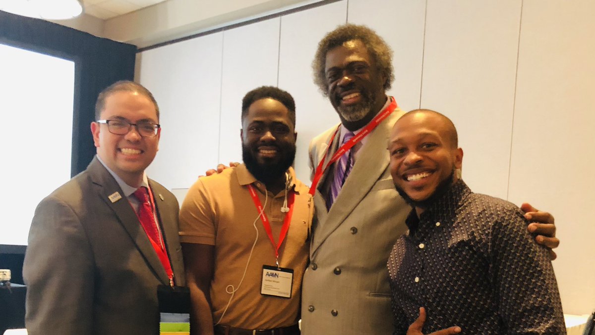 Our chapter leadership with our <a href="/ANANursingWorld/">American Nurses Association</a> <a href="/ANAPresident/">Jennifer Mensik Kennedy</a> #MenInNursing #LEAP19 <a href="/IanSaludares_RN/">Ian N. Saludares</a>