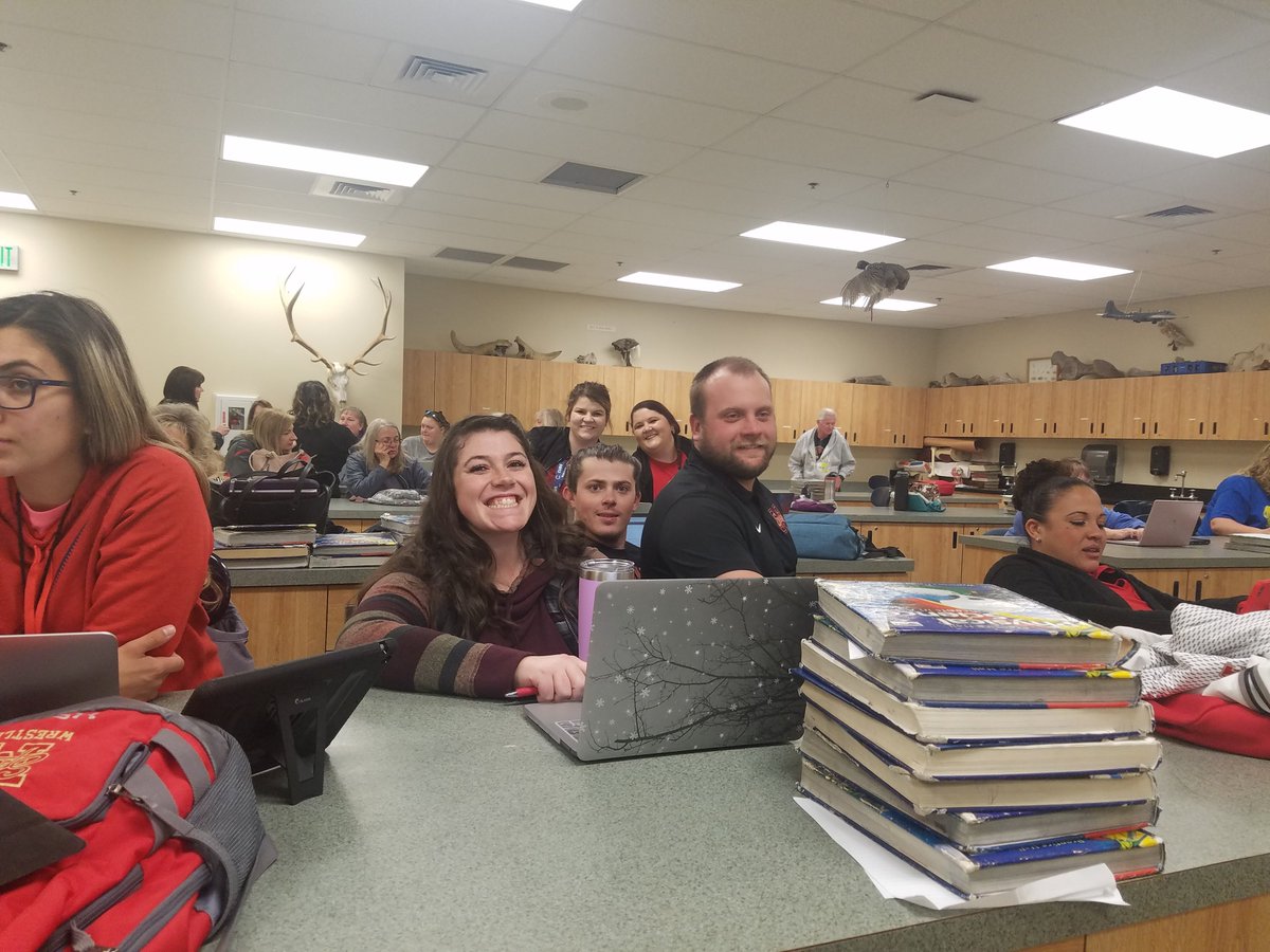 BoeRushton's tweet image. Who says family can&apos;t work together The Jones and The Bairs #mcsdtech