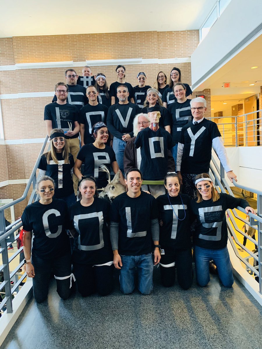RoblesScience's tweet photo. #sciencelovestroycolts @The_TC_Line https://t.co/U5Cm9rAVpT