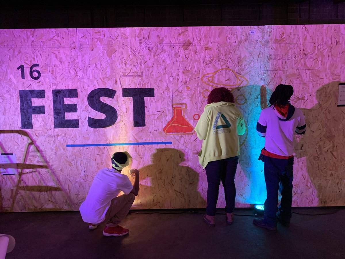16Techinnovate's tweet photo. Thanks for the artwork @GroundworkIndy! Can’t wait to see it finished. #16TechFest https://t.co/v3k4HhpzMh