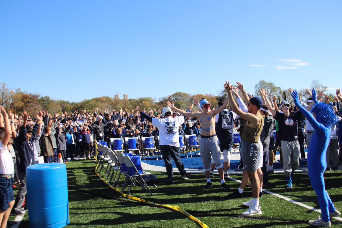 GilmanSchool's tweet photo. There’s nothing like #GilmanPride. It’s Blue and Gray Weekend, hounds! https://t.co/t4aJnmBJJq