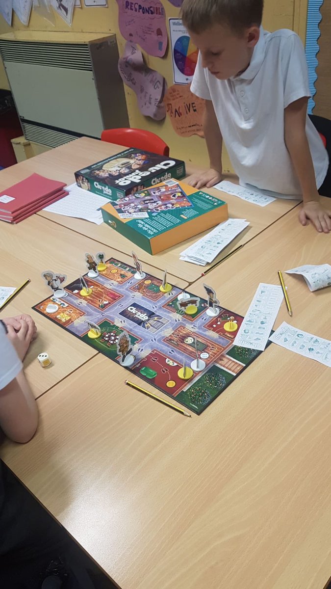LadybankPS's tweet image. P5/6 ended this wet and windy day with some team board games. Lots of learning about cooperation, turn taking, strategy and much more. #oldgamesarethebest #learningtowin #learningtolose
