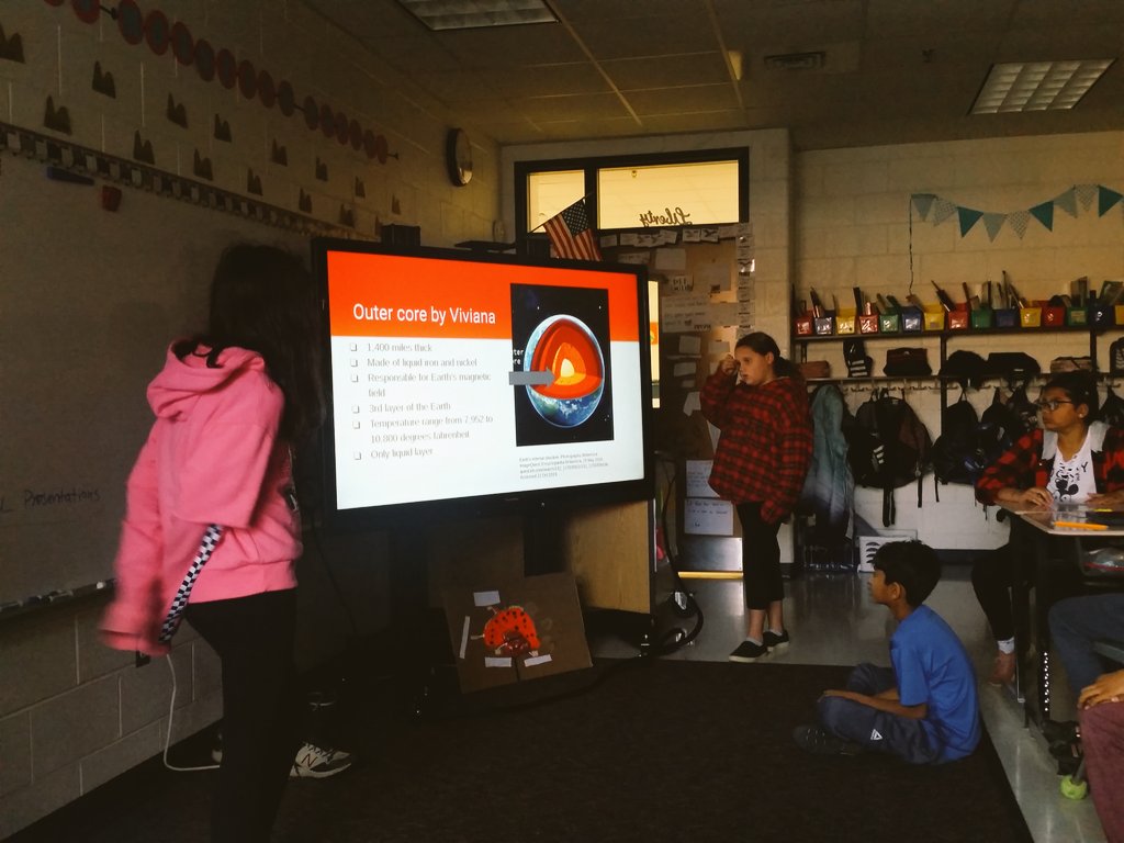 THauserLib5's tweet photo. We finished up our Earth Layers presentations! These kids did an amazing job and worked very hard during this quarter! #StudentsSoar https://t.co/FI7Ay0j4kz