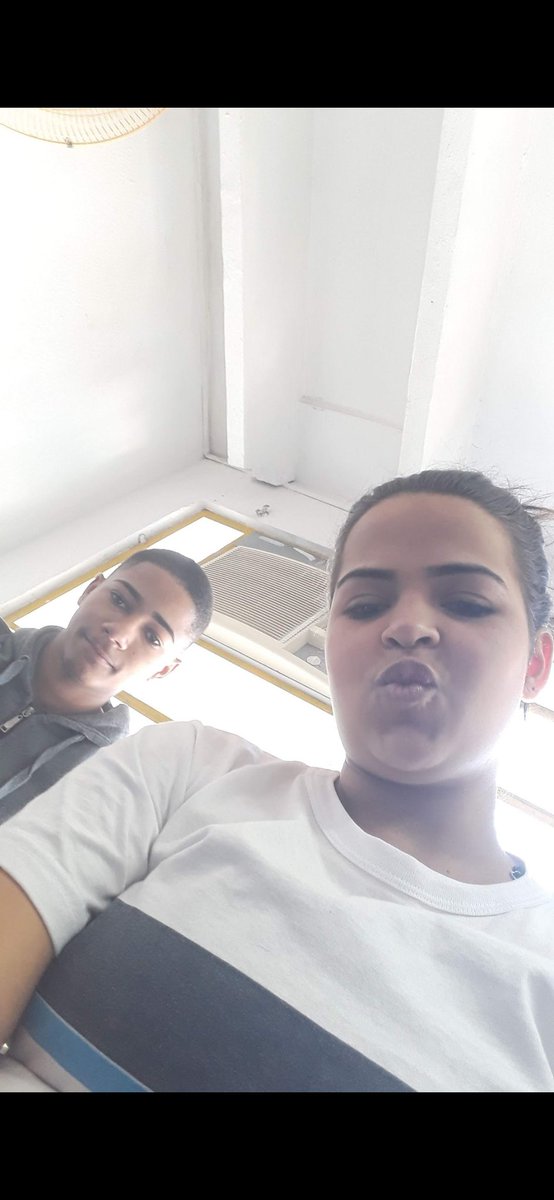 GabiiM33's tweet photo. Sem acredita que você se foi, menor bom puro e perdeu a vida de uma hora pra outra!!! Vai deixa saudade, vai na paz JEAN!! Que Deus possa conforta o coração dos seus familiares! #JEANVIVE https://t.co/9rMZI0wVIy