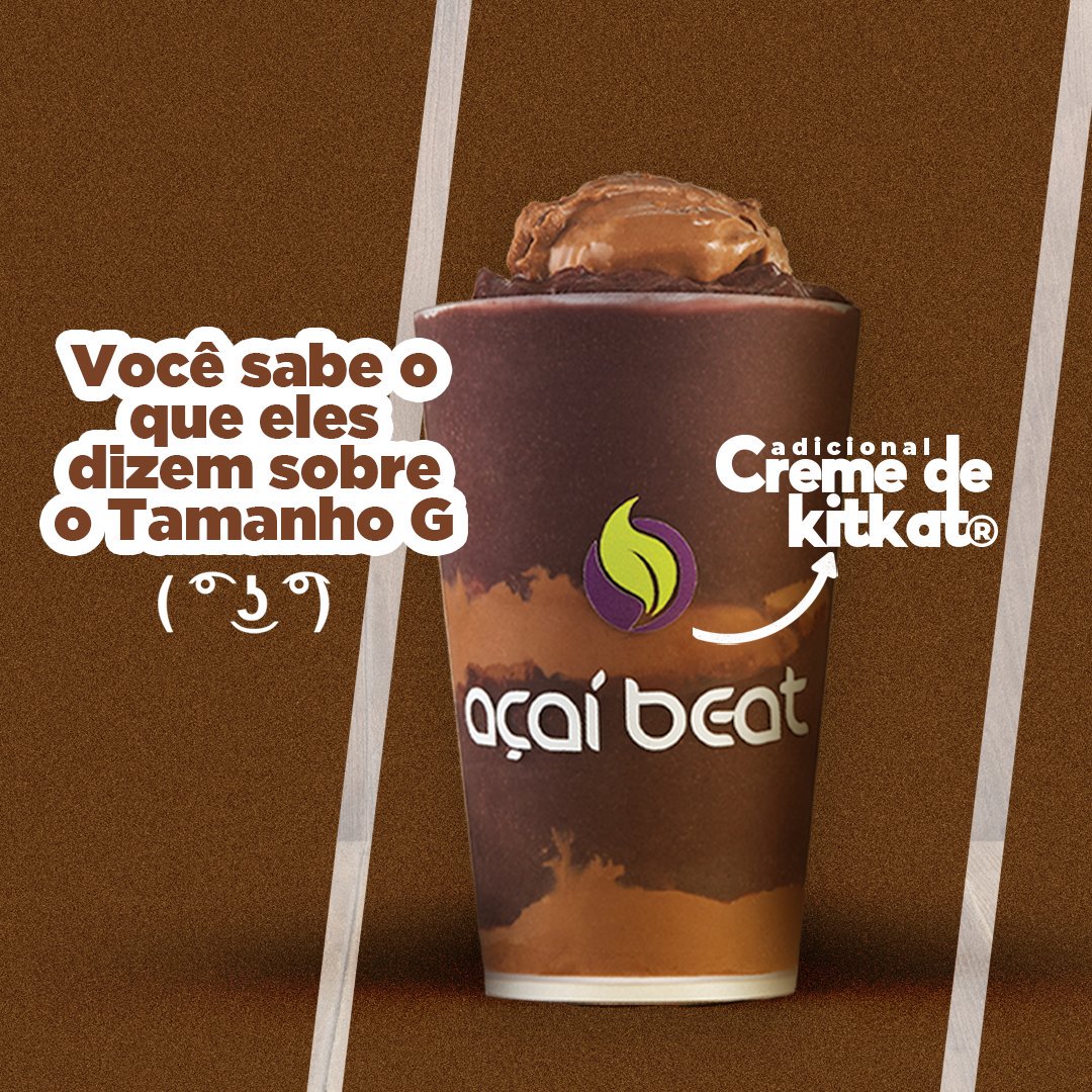 acai_beat's tweet photo. É a melhor opção para quem tá louco por um Açaí Beat com creme de Kit Kat! 😍 #acaibeat #kitkat #cremedekitkat #açaí #acai #sabor #copoG 

#paracegover: copo de açaí beat com um texto ao lado dizendo "Você sabe o que eles dizem sobre o tamanho G" https://t.co/rOf2vKDM12