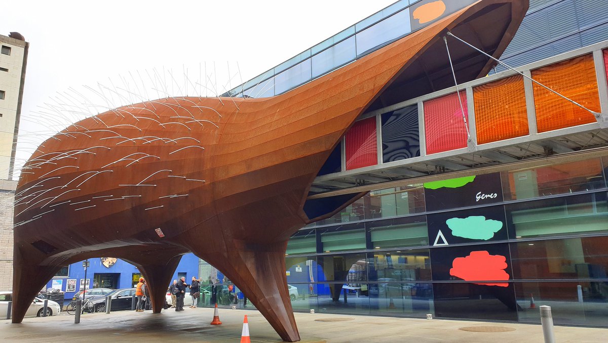 Meetings in odd places 
the Neuron Pod - Whitechapel, #London
#Music #Technology #Research