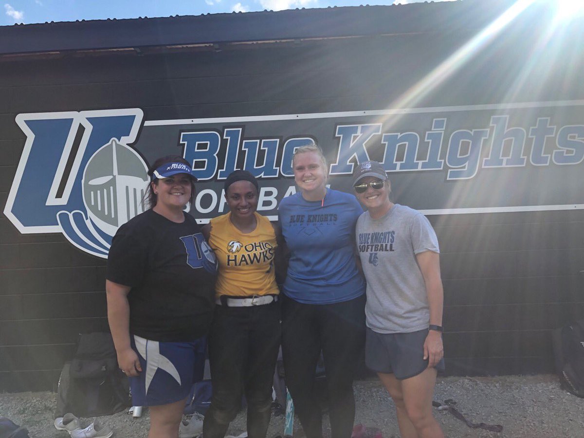 tayyy_04's tweet photo. I’m excited to announce that I will be continuing my academic and athletic career at Urbana University! I’d like to thank my coaches, family, and friends for all their support! Especially my parents for everything they’ve done for me! Can’t wait to be a Blue Knight! ⚔️💙🥎 #UUSB https://t.co/bEtVo96410