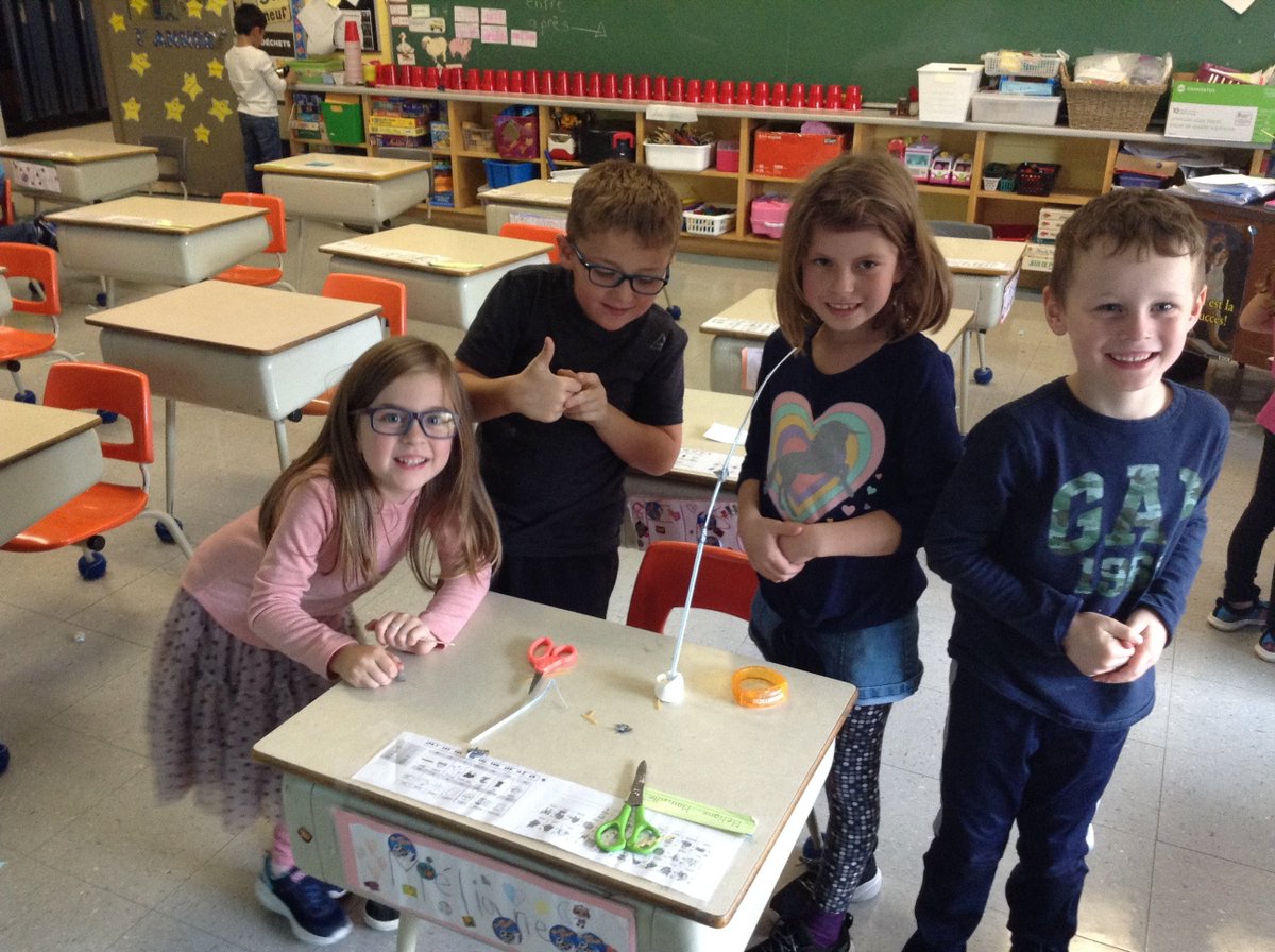 C'est cet après-midi que nous vivions une période d'intérêts personnels. Les élèves de la 4e à la 6e année ont pu développer leurs compétences globales en participant à des ateliers Arts+, Sports+ et Techno+ alors que les élèves du primaire ont participé à des activités variées.