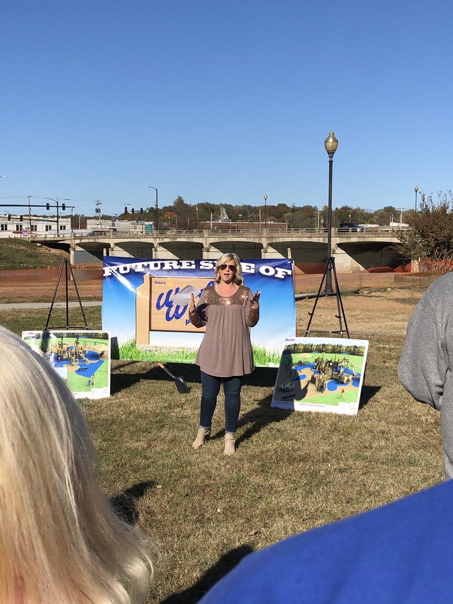 sseatenn's tweet photo. @tiff071982 at the ground breaking today for @HarrisonRotary Wonder Willa Park. She “lead the charge” to get this great addition to the Harrison Community!  Thanks Tiffany! @harrison_rec @HarrisonCofC #successisadecision https://t.co/qs72o9ryWM