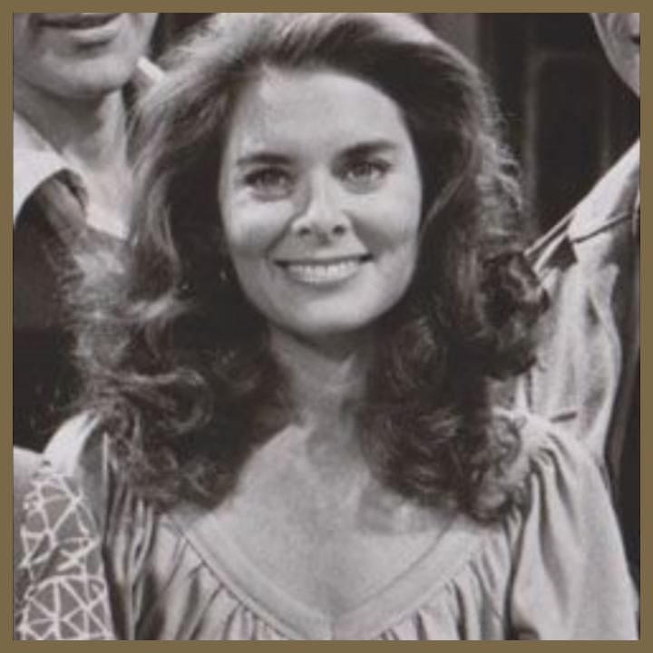 soaptuning's tweet photo. #RyansHope featured a wonderful cast of performers. Quite a few actors played Frank Ryan, there were several Siobhans, Faiths and even Mary was recast but there was only one Jillian Coleridge. The lovely #NancyAddison #daytimetv #soaps https://t.co/eltwYB9meM