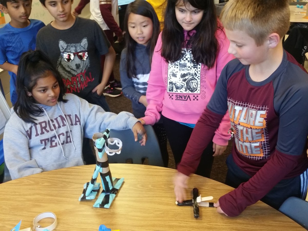 THauserLib5's tweet photo. STEM basketball hoop & launcher challenge to end the quarter!! These kids are amazing and I am so impressed with their team work! #StudentsSoar #stemchallenge https://t.co/45wVDDPYm3