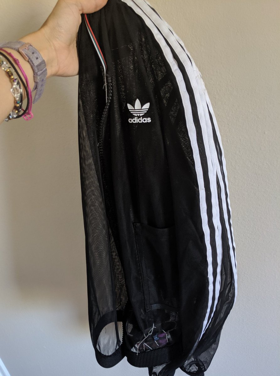 Adellelin's tweet image. A tiny gang assembles tonight in DTLA. I'm excited @risknc @pinguino @dmertl @eliot @mpinner +++ #NeotropolisBar #tinygang #togetherwelight