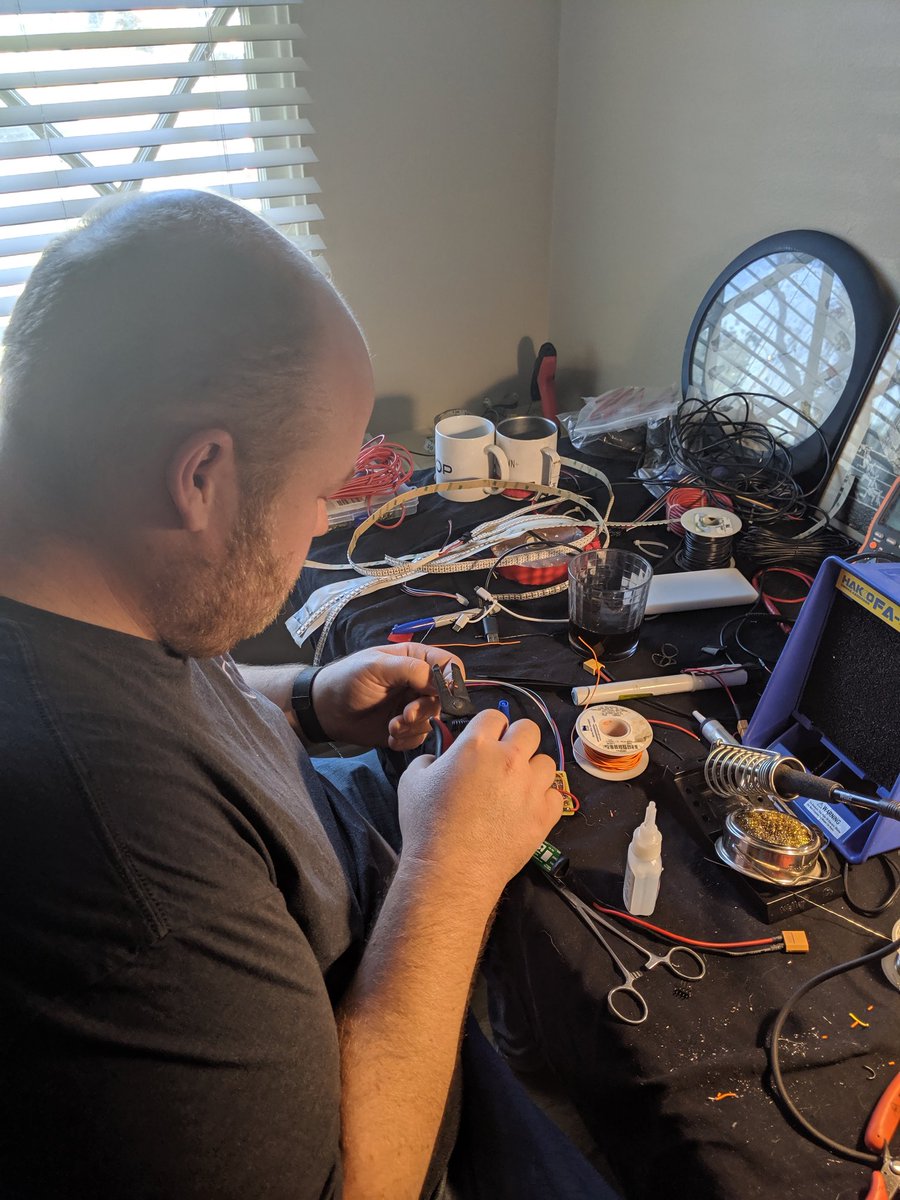 Adellelin's tweet image. A tiny gang assembles tonight in DTLA. I'm excited @risknc @pinguino @dmertl @eliot @mpinner +++ #NeotropolisBar #tinygang #togetherwelight