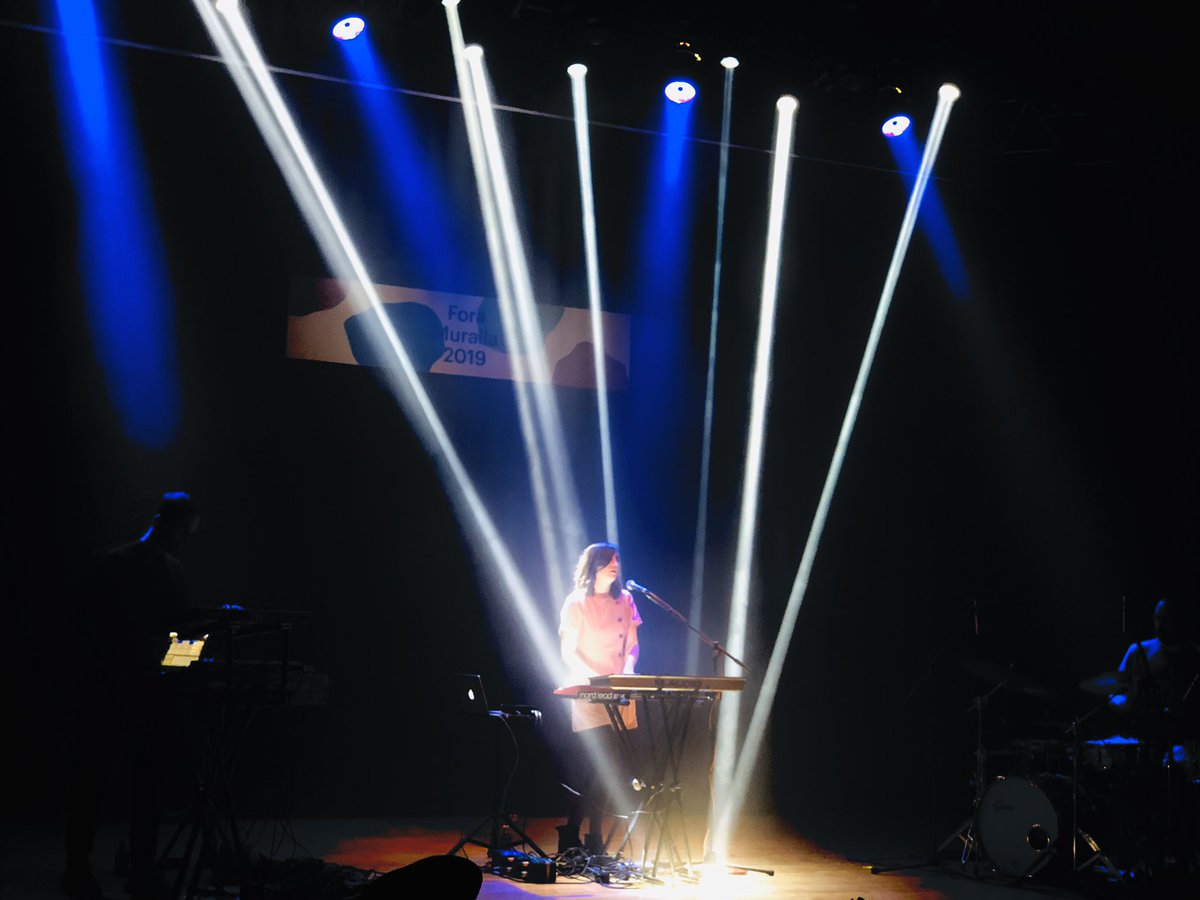 Gran concert al @Foramuralla de @carla__music https://t.co/AOKc5so8f0