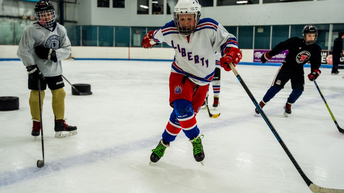 Be Faster! Shoot Quicker! Work on those 🏒 skills starting NEXT WEEK when our #FallClinics kick off on Election Day - Tuesday, November 5th.

Sign up your player here: bit.ly/FallClinics