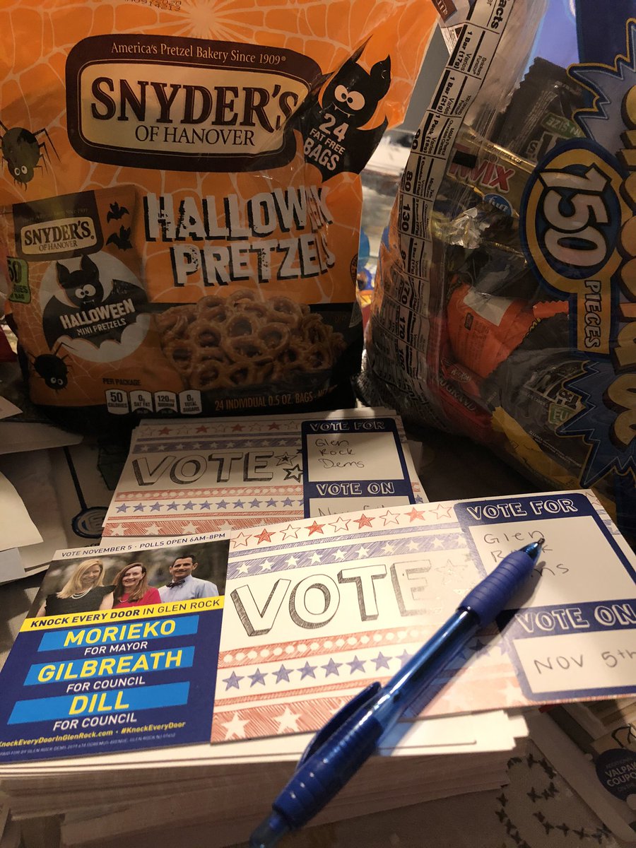 Leftover candy ✅ #GOTV postcards for Morieko, Gilbreath, &amp; Dill for #GlenRock Mayor and Council ✅ people 💪 ✅