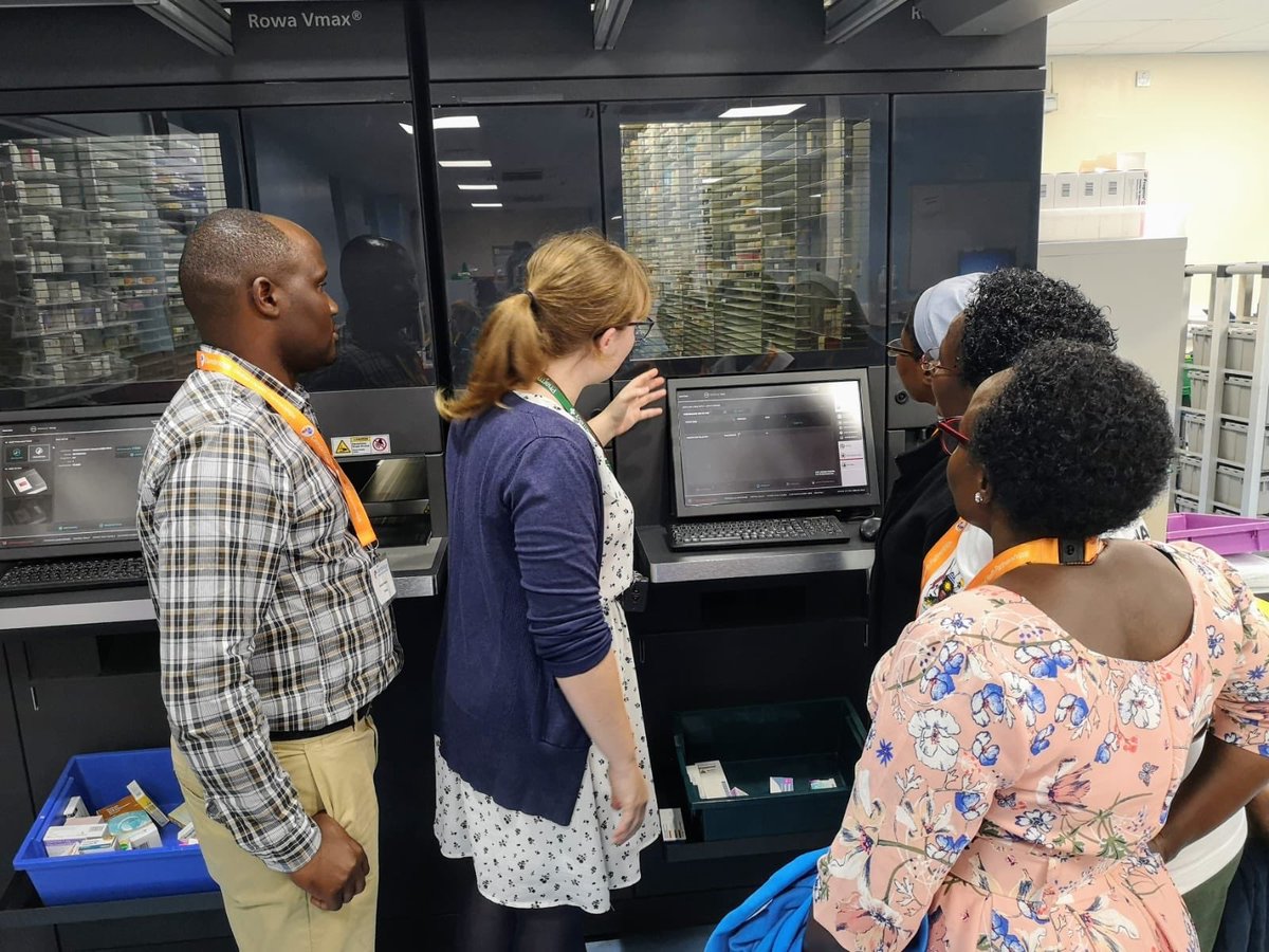 What an exciting week it has been! We are so delighted to host our Ugandan visitors @CUH_NHS. We’ve been busy showing them around various wards/departments such as NICU, @CUH_Pharmacy, the Robot, theatres & @sangerinstitute. #CwPAMS @FlemingFund #CPhOGHFellows @CW_Pharmacists