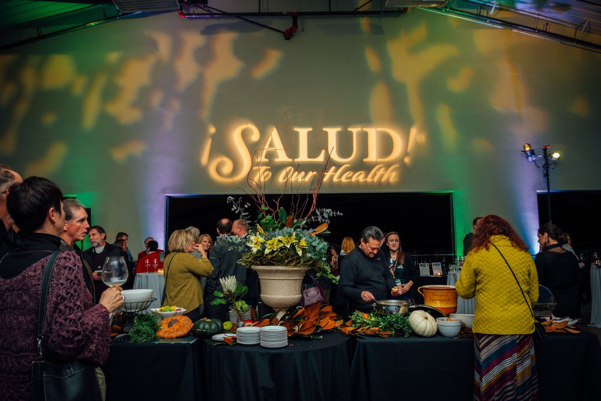 It's the weekend we've all been waiting for. We can't wait to see you all at @ponzivineyards this afternoon for the Big Board Auction &amp; Pinot Party!

📷 | <a href="/ajphotos/">Andrea Johnson</a>