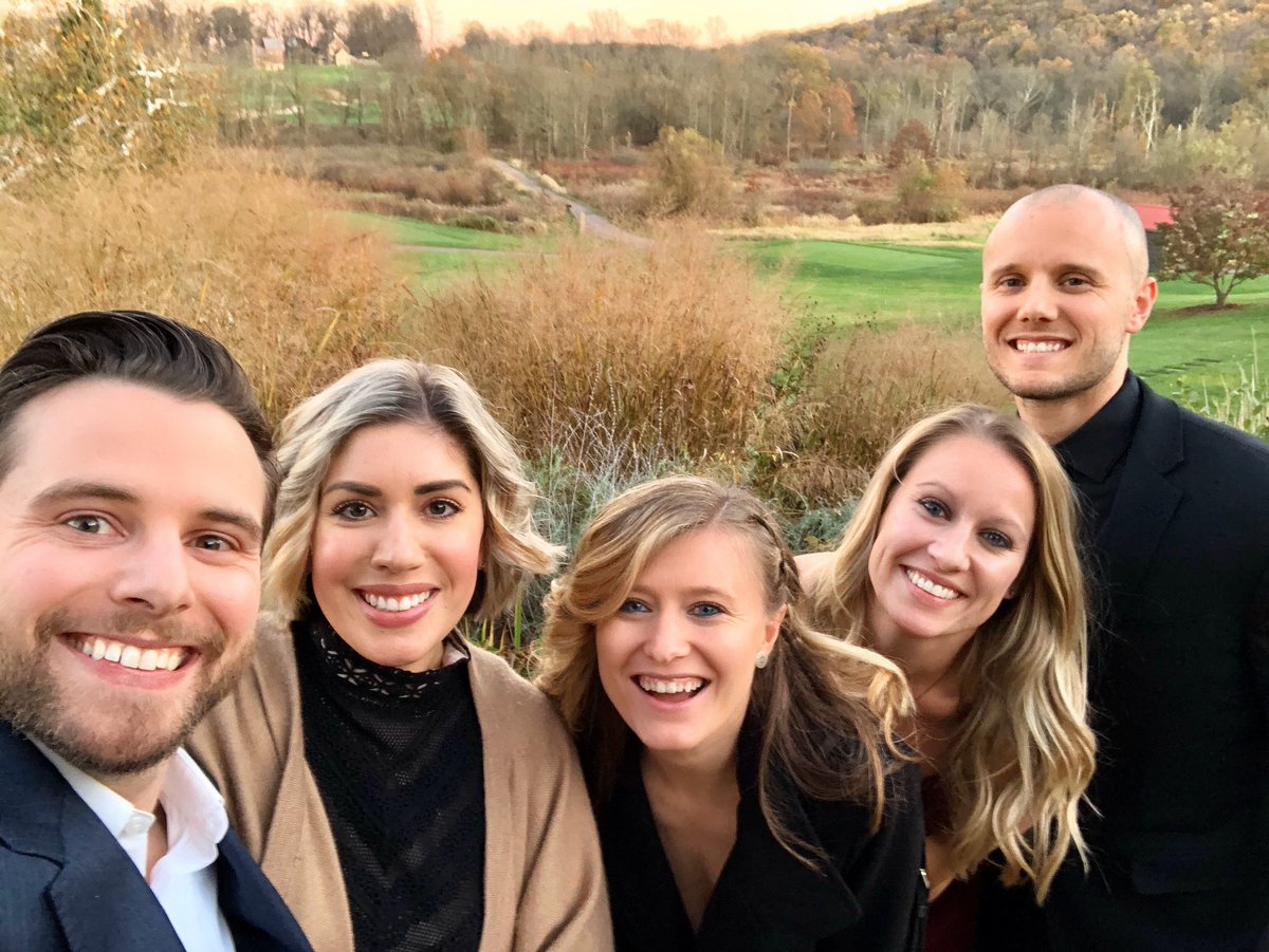 Katie_Meyer_'s tweet photo. Beautiful fall setting for a dear friend’s wedding tonight in PA #weddingseason #fallwedding #classclassclass https://t.co/0FPXOwlqTt