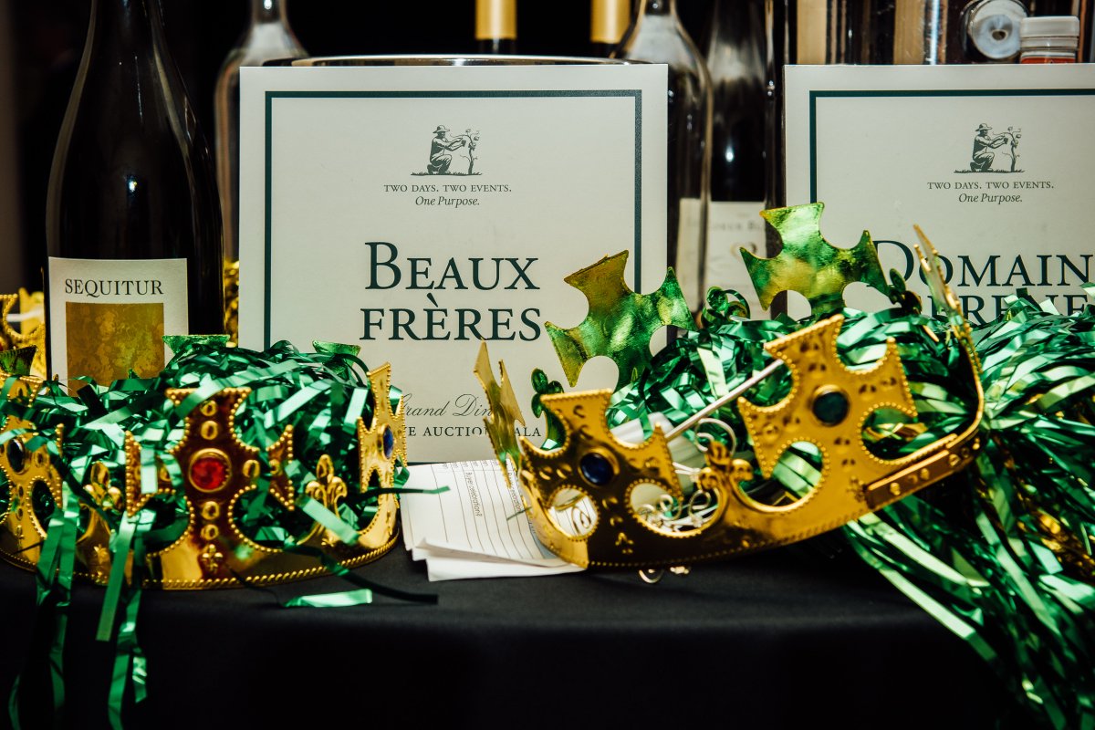 The auction weekend went by in a flash, but there are still ways to give to ¡Salud!. Your donations help serve over 2,500 vineyard workers and their families each year.

Visit this link to give: bit.ly/36omjab

📷 | <a href="/kathrynelsesser/">Kathryn Elsesser</a>