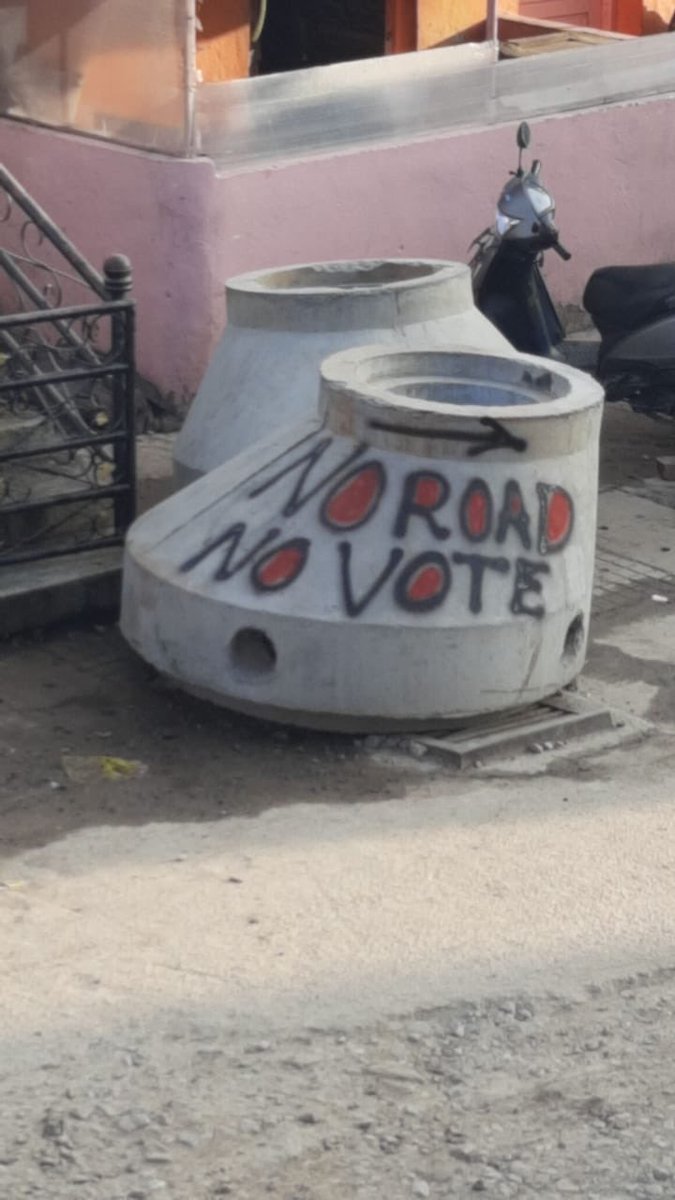 wiryIndian's tweet image. Preparation for welcoming our dear @ArvindLBJP to #DAST @BBMPCOMM hope to see you soon... #mahadevapurademands #savebellandur #DASTDemands 
@kdevforum @wiryIndian @HaralurC