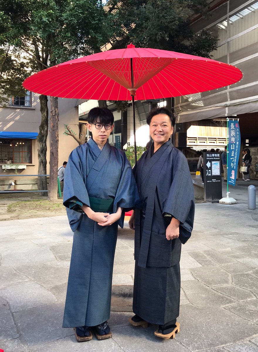「佐吉くんと一緒に
きものの集いに参加しますよー♪
曳山博物館前広場から出発〜☆
」|山口勝平@「勝平大百科 50キャラで見る僕の声優史」発売中です❗️のイラスト