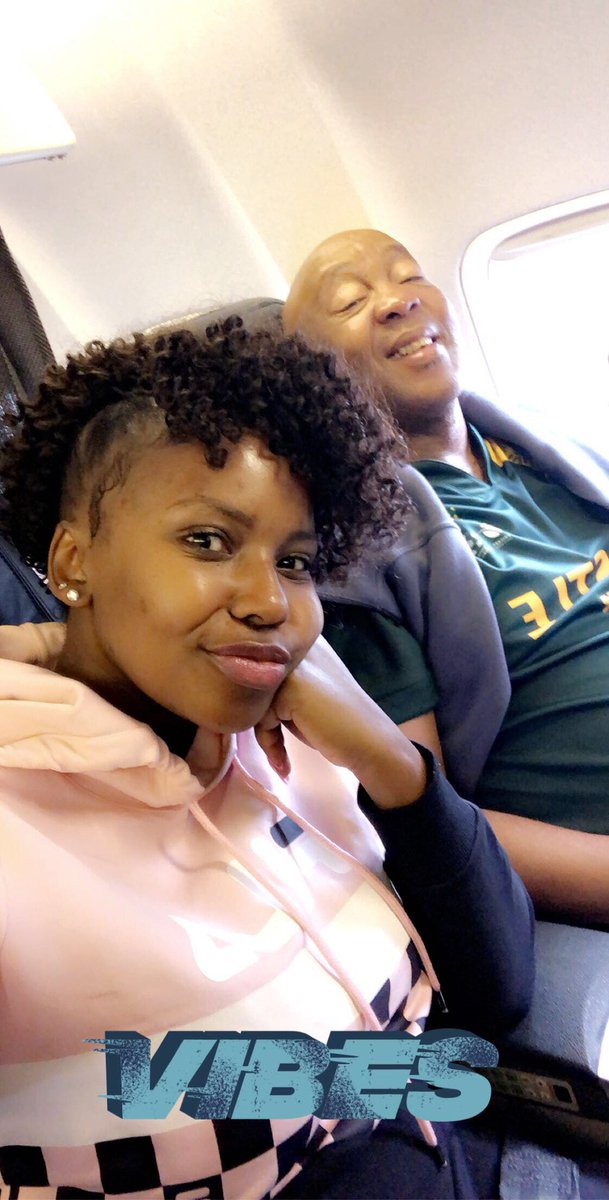 SimplyCarol8's tweet photo. Durban here we come! ⚽️ @hothaata @SuperSportTV https://t.co/6J7nVSaURi