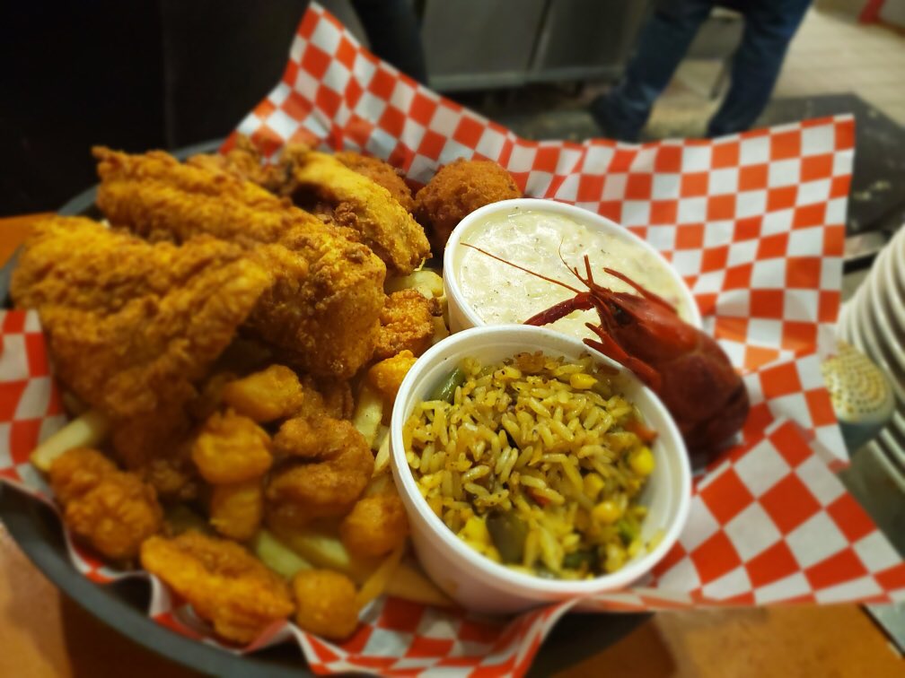 The Hunger Monster is Real. 

Seafood Platter. 

#Eats #MayMoes #Eat