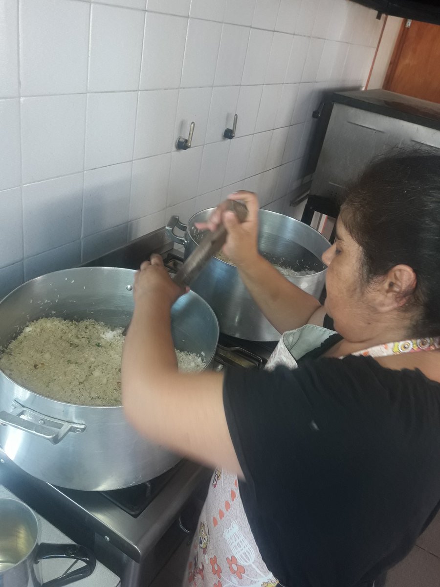 CaiAnimana's tweet photo. #EscuelasPas Escuela N°4362 presentes en el PAS.
@fguillesaavedra @Emilse57181173 @matiaszaki16 @AlancayDel @ChaileEmilse @patriciapinasco @UrtubeyJM @artydance23 @laura_ulivarri @juliaeugenia162 @Cyntia50718968 @TomsDiaz13 @juliaeugenia162 @jjjuanjo5 https://t.co/TV9mnFvJrI