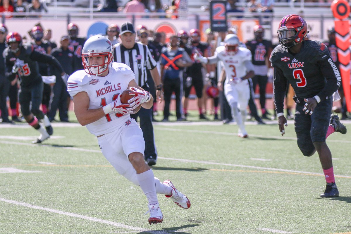 Nicholls_FB's tweet photo. #FlashbackFriday ➡️ Our last trip to UIW in 2️⃣0️⃣1️⃣7️⃣

#GeauxColonels ⚔️ #r19htNow https://t.co/PTxewxVGRG