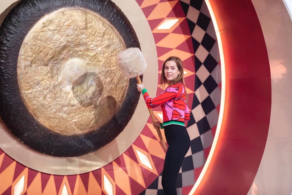 CentralDeFasSA's tweet photo. É AMANHÃ ❤️❤️
A @sophiaabrahao será jurada do quadro "Gonga La Gonga", no @caldeiraodohuck ✨O programa começa as 16:00 hrs. Não dá pra perder! Vamos assistir juntos? #CaldeirãoDoHuck https://t.co/jjSQXvuLfh