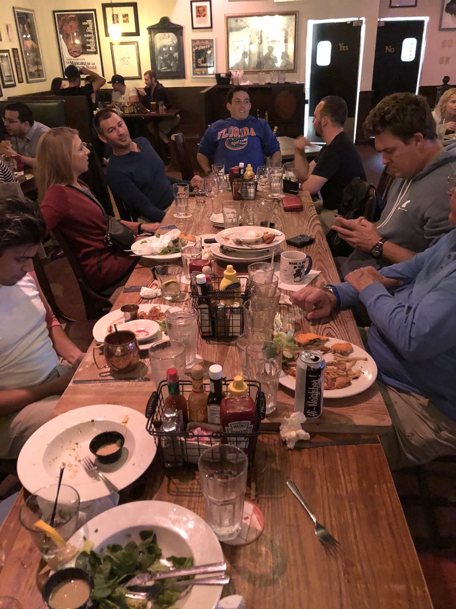 3 hours of bad service, inaudible conversations and average food. Love eating out! #episode2