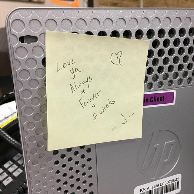 MouseMagicJJ's tweet image. When you get to work and your husband has left you a note. :) I needed this today. #ihavethebesthusband #myhusbandismybestfriend #love #thankful #gratefulformyhusband ift.tt/2JJnZRL