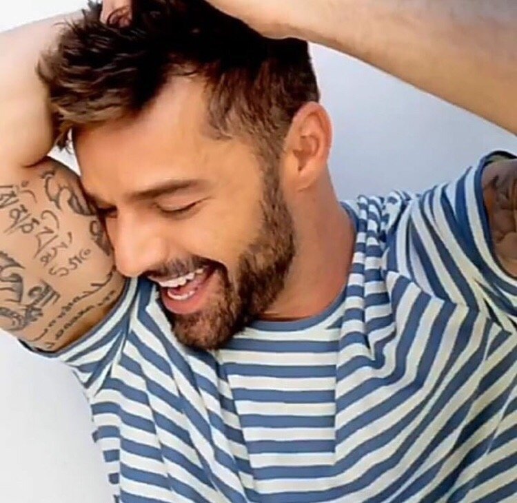 badessamaria's tweet photo. @ricky_martin https://t.co/3hfXVOQx1x