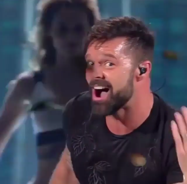 badessamaria's tweet photo. @ricky_martin https://t.co/lQq4ihAUi9