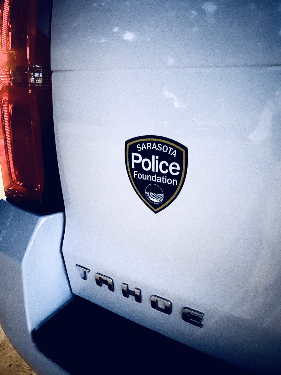 SRQPoliceFdtn's tweet photo. Spotted another in town tonight. Post your SPF bumper sticker #SupportSPD @SarasotaPD https://t.co/bmViWbvgBm