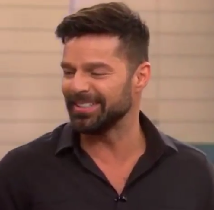 badessamaria's tweet photo. @ricky_martin https://t.co/6dyAdAQvhK