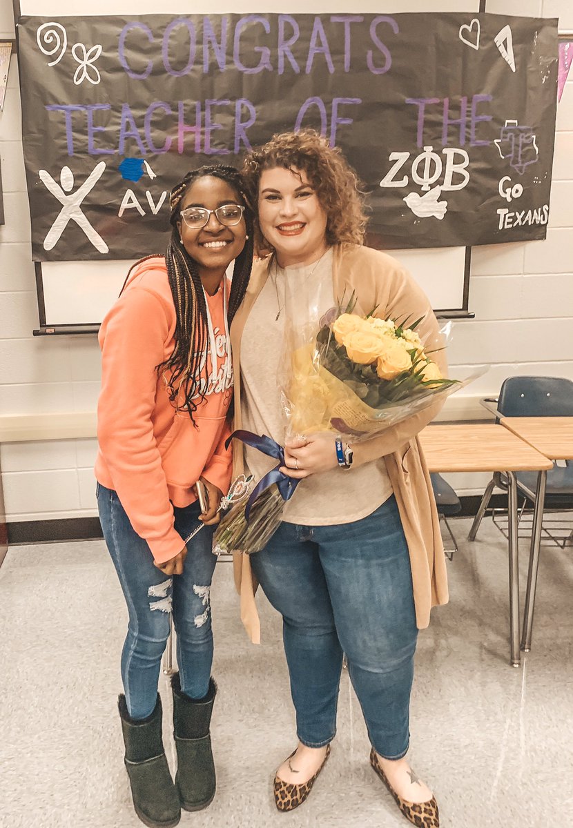 LaurenJanae's tweet photo. @tarletonprez I have to BRAG about my big sister! @TarletonState Alumni @EdTechieMcD Ashli McDonald doing Tarleton proud winning TEACHER OF THE YEAR @Willowridge_HS @FortBendISD she now competes for TOY for the school district. #texansknow https://t.co/p3NHBk4ell