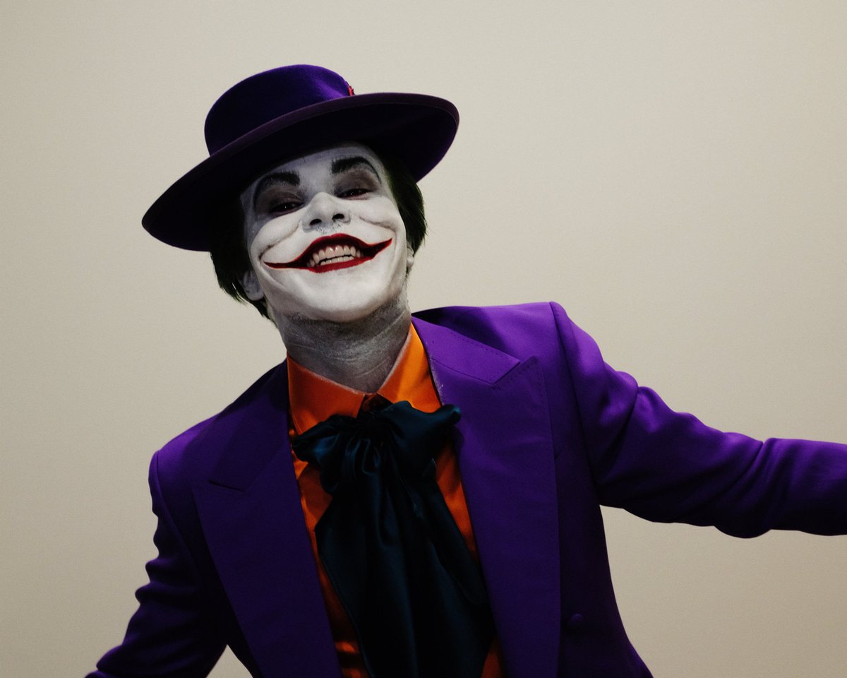 宇野維正 على تويتر ハロウィンのザ ウィークエンドとフランク オーシャン 同じジョーカーでも性格出るな