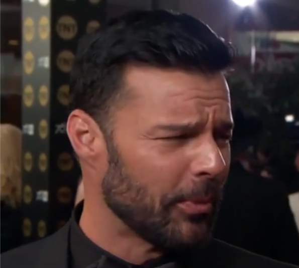 badessamaria's tweet photo. @ricky_martin https://t.co/SkIRYcsJrI