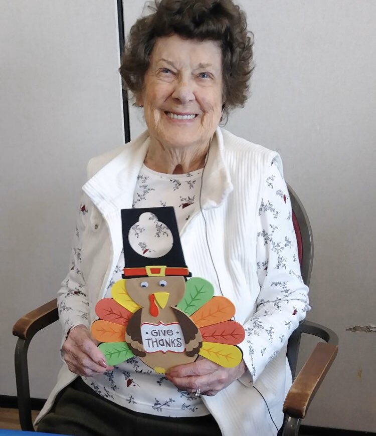 FranciscanHCC's tweet photo. What a “warm” way to spend a chilly day @FranciscanHCC...making Thanksgiving door hangers! 🦃 We 🧡 our Fran Family! #FranFamily #FridayFun #TrilogyLiving https://t.co/z1kb7ClvfK