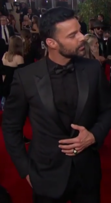 badessamaria's tweet photo. @ricky_martin https://t.co/lr39kIeHUS